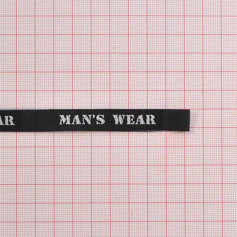Этикетка тканевая вышитая Mans wear, 7,4*1,1см черная . Вышивка / этикетка тканевая