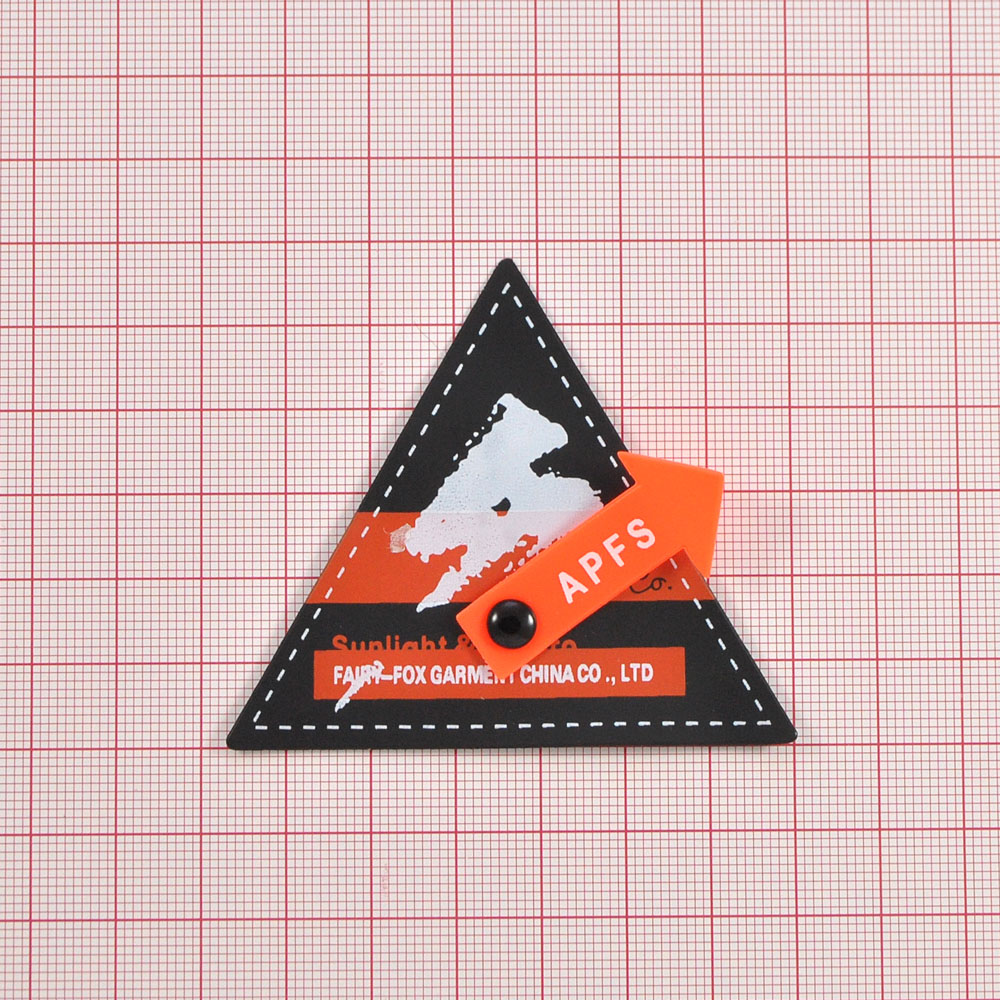 Лейба клеенка с резиновой подвеской APFS, 6*6.5см, черный, белый, оранжевый, шт. Лейба Клеенка