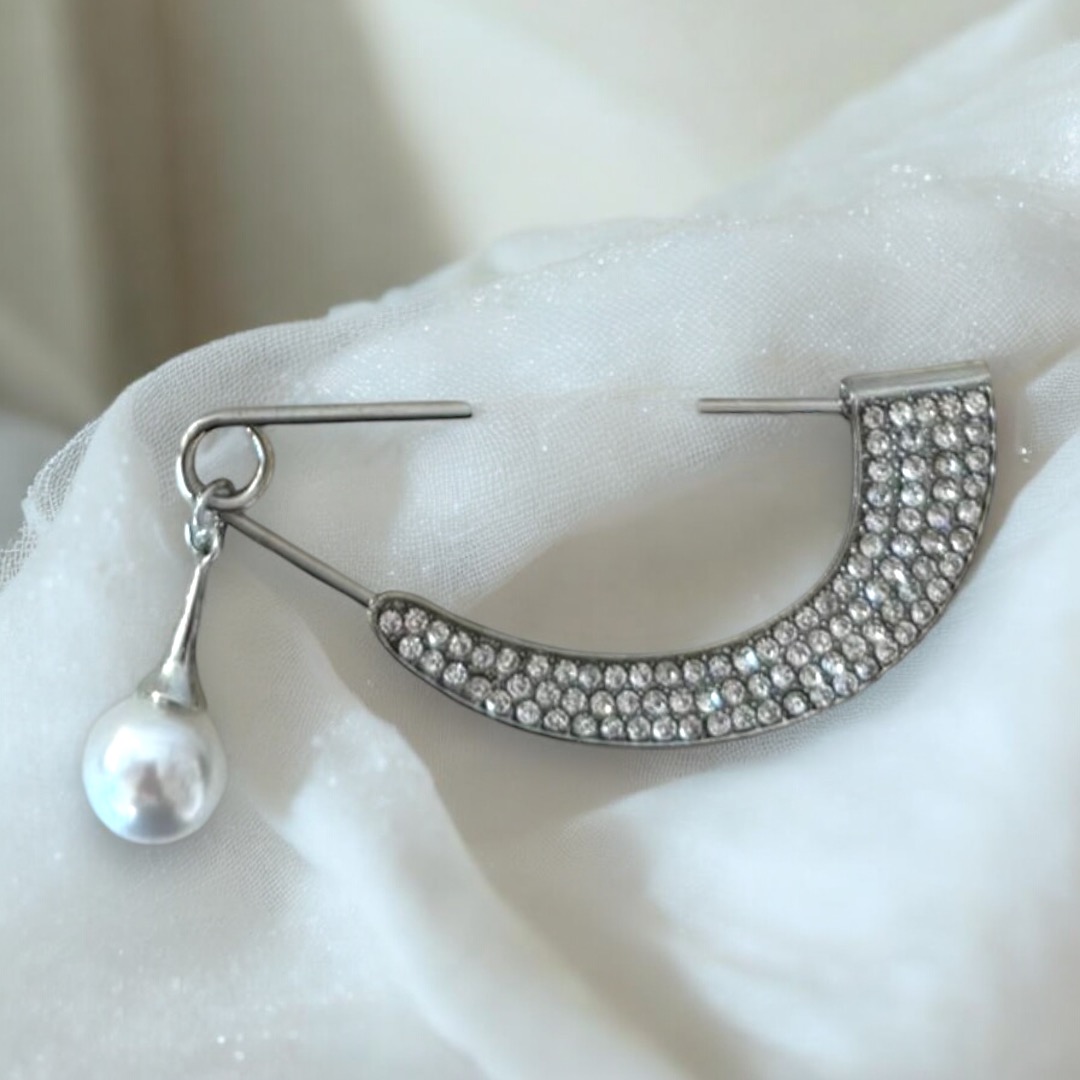 Булавка с белыми камнями и подвеской-жемчужиной, 9,6*2,7см, никель, шт. Булавки