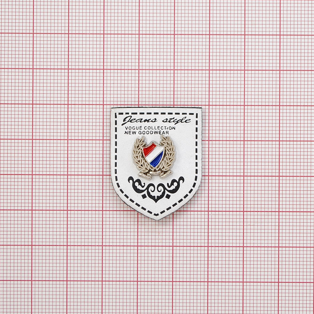 Лейба кожзам Fashion Wear Венок 27*33мм белая, черный, GOLD накладка. Лейба Кожзам