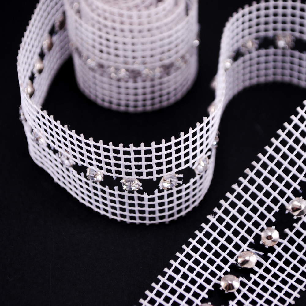 Тесьма декоративная стеклянная Тd-18 /1 линия/ 9м. Тесьма Стекло