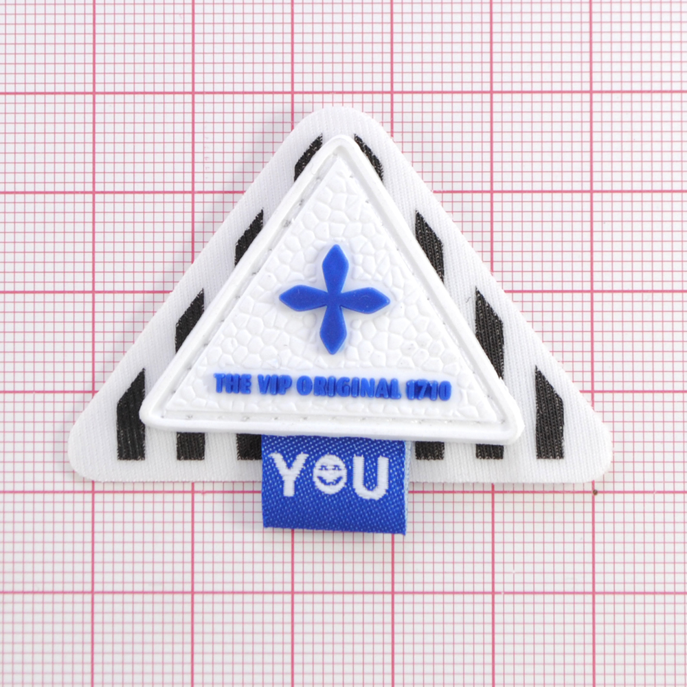 Лейба тк. треугольник, 4*5,5см, бел., син., черн., шт. Лейба Ткань