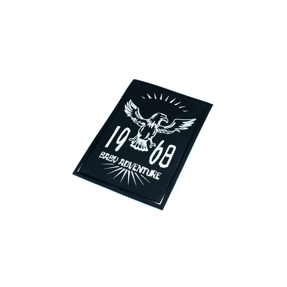 Лейба пластик 19-68 квадрат 5.5*8см черный, серебро. Лейба Пластик