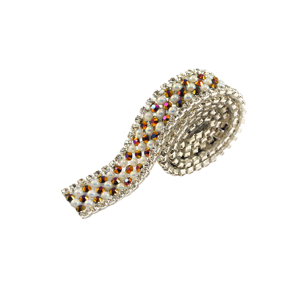 Тесьма стразы клеевые C1-1,1,4см. NIKEL, камни красный хамелеон, белый жемчуг, ярд. Тесьма из страз