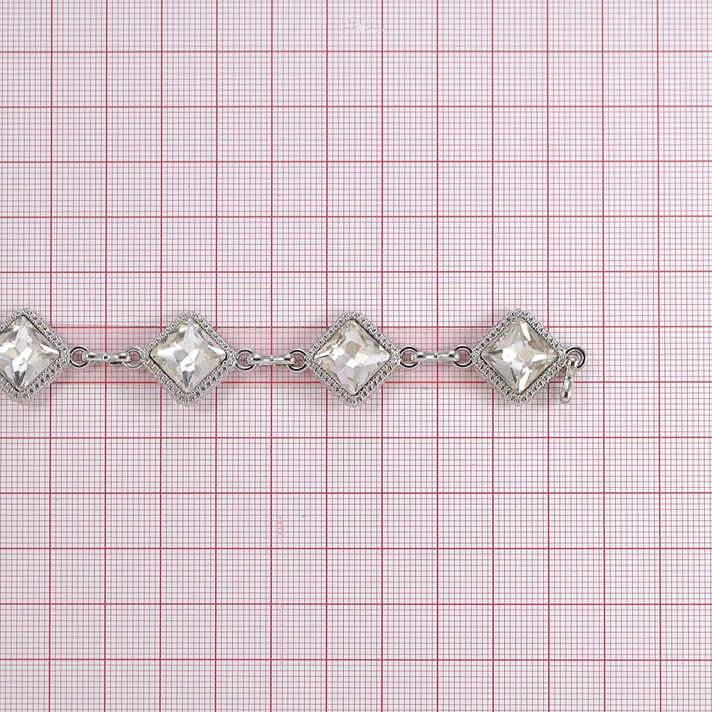 Тесьма стразы Ромб с белыми камнями,  1,8см, белый, серебро, ярд. Тесьма из страз