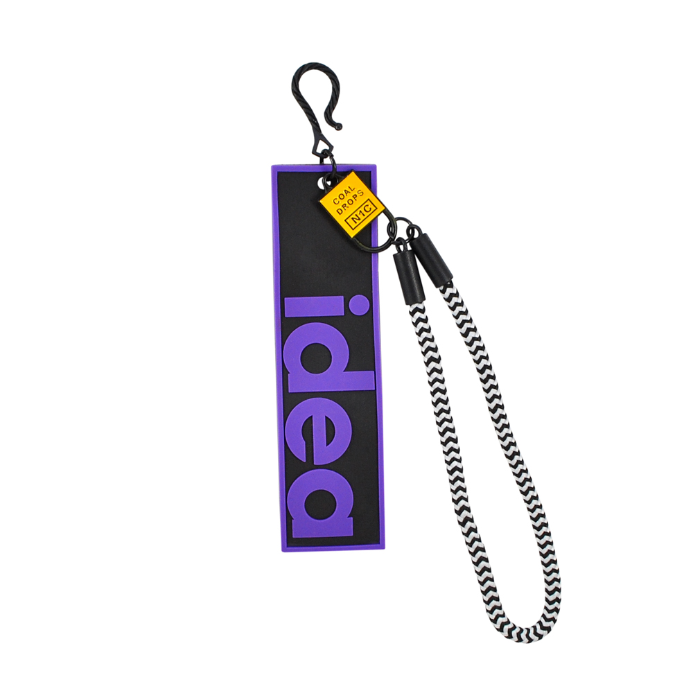 Подвеска резиновая с железным карабином Idea, 15*3,5см черный, фиолетовый, белый, шт. Подвески