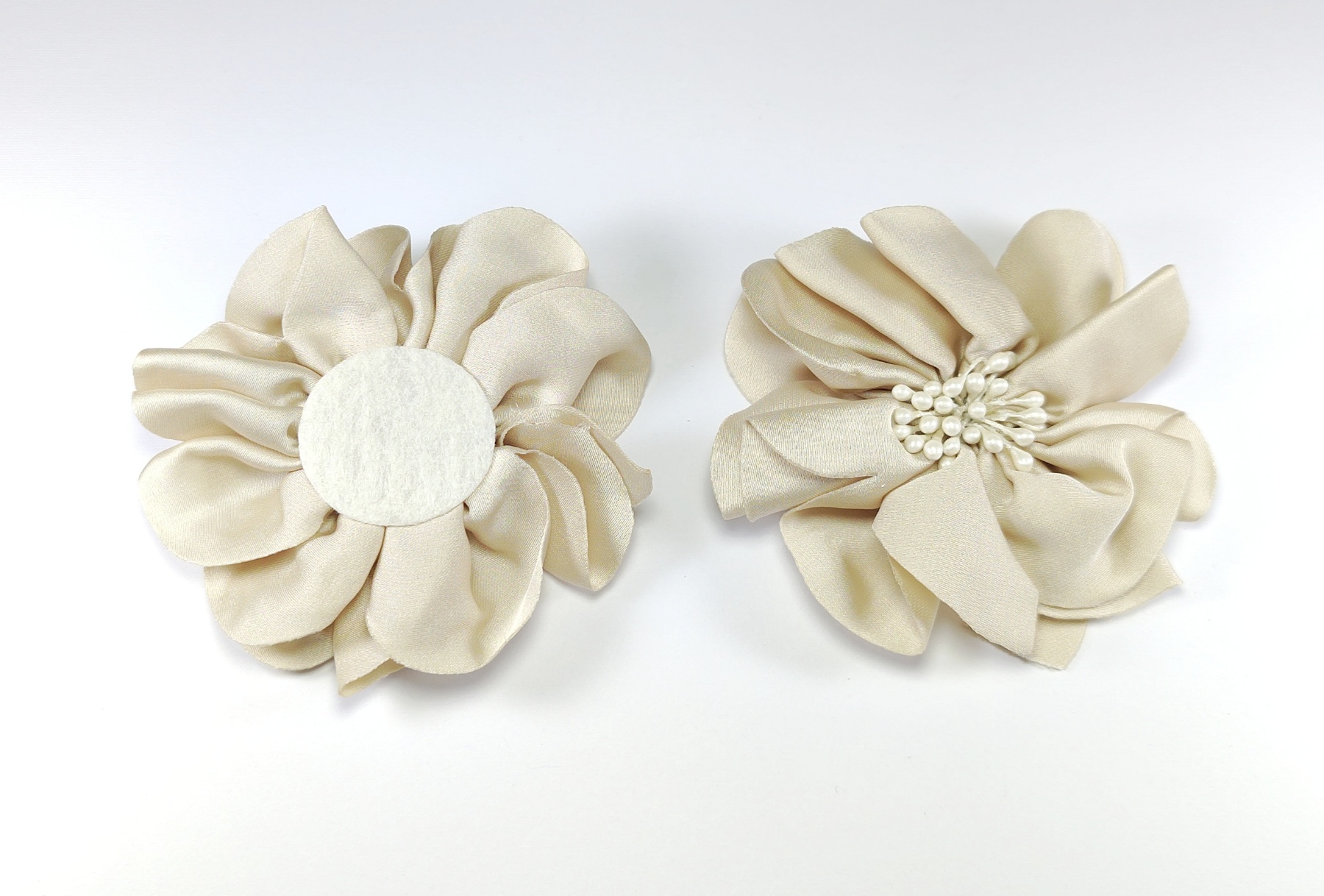 Аппликация декор Цветок, шампань, бусины, шт. Аппликация Декор