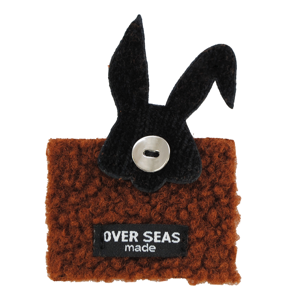 Нашивка махровая  Over seas, 9*6см,  черный,  коричневый, белый.  шт. Нашивка Махровая