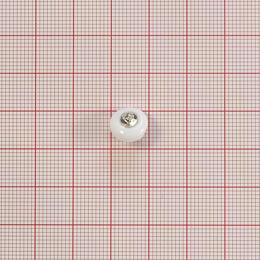Пуговица ZM-08 Кнопка 10,5мм белая, белый камень 4,3мм. Пуговица Декор