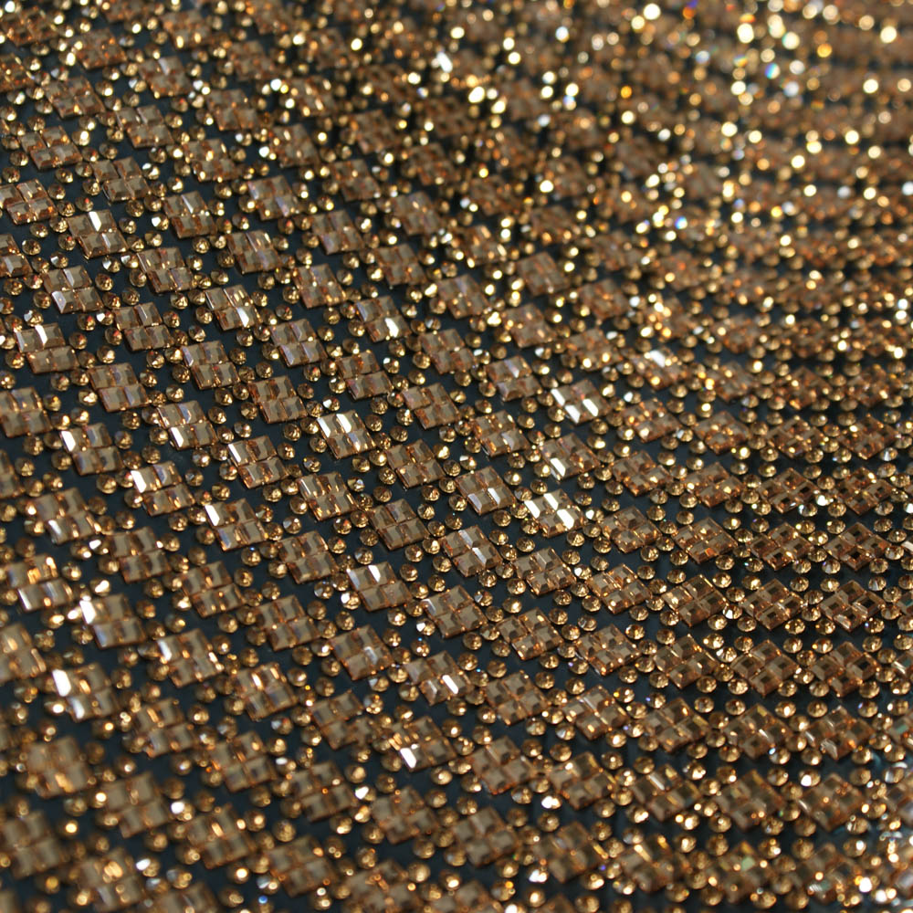 Стразы полотно Кирпичи золотые квадраты,  золотые камни 24*40, 1лист. Полотна из страз