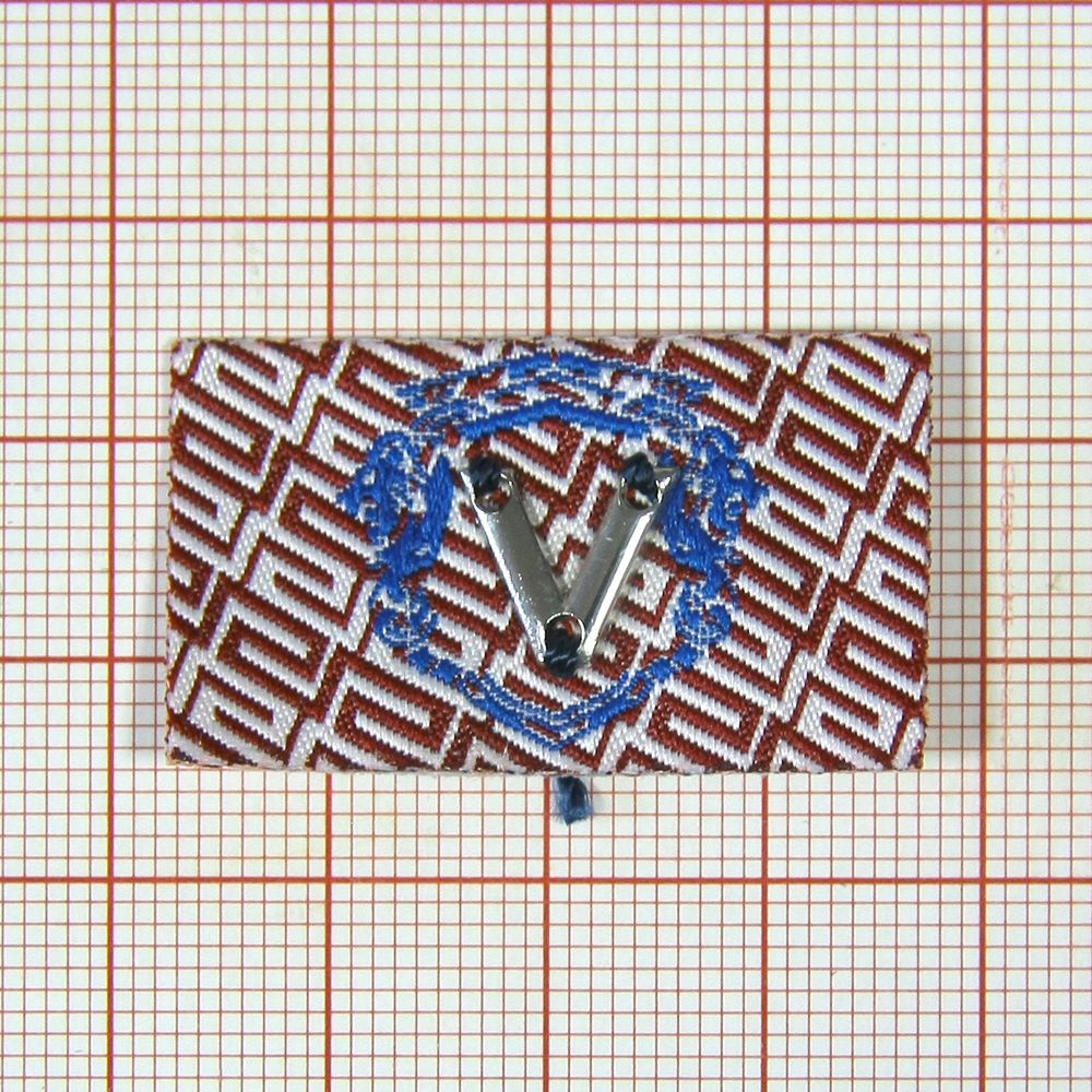 Лейба тканевая V Лабиринт 34*20мм бело-красный, NIKEL, шт. Лейба Ткань