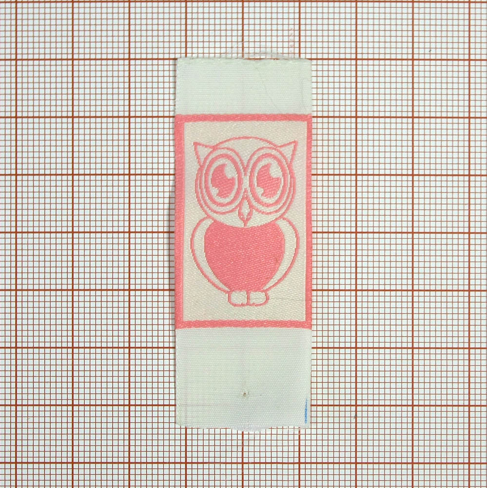 Этикетка тканевая вышивка Сова 2,5см, розовая /90atki/, 100м. Вышивка / этикетка тканевая