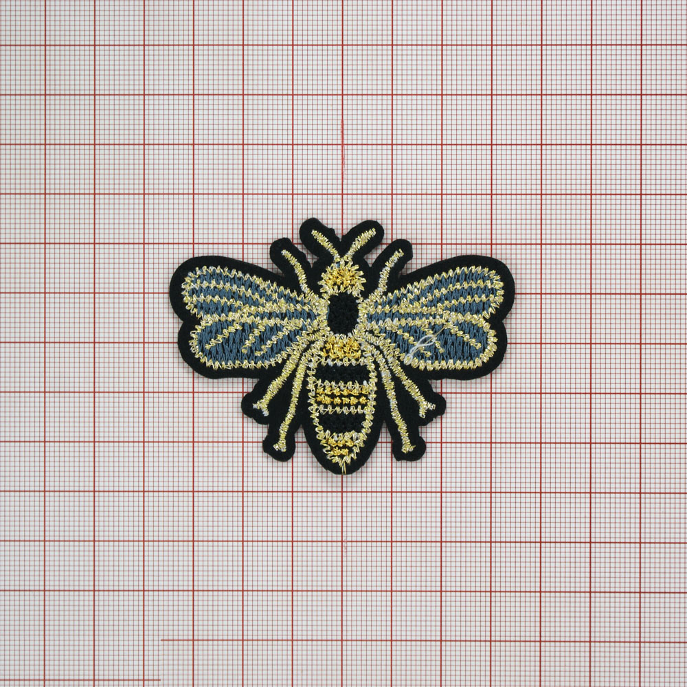 Аппликация клеевая вышитая Оса 7*5см черный, желтый, голубой, шт. Аппликации клеевые Вышивка