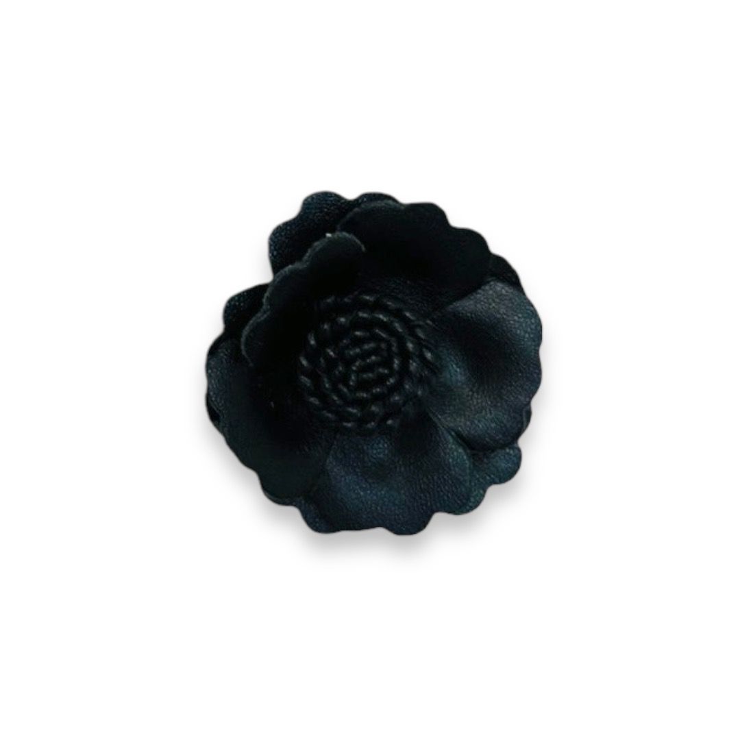 Шеврон кожзам пришивной Ромашка, 4,5*4,5см, черный, шт. Нашивка Кожзам