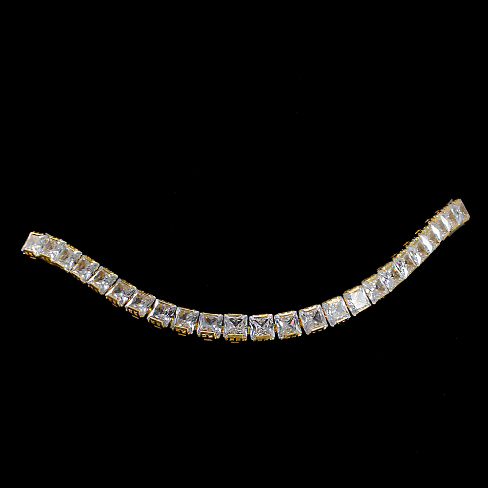 Тесьма стразы, один ряд, 6*6мм, золото, белый, ярд. Тесьма из страз