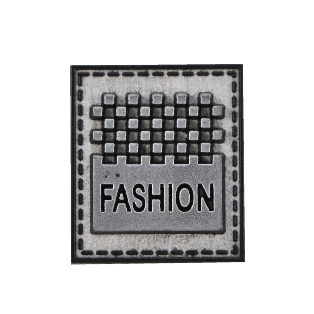 Лейба кожзам FASHION, 3,5*4см, черный, серебро, серый фон, шт. Лейба Кожзам