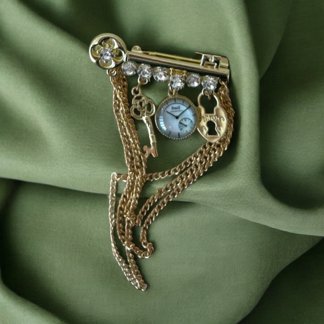 Булавка металл. Ключ, часы, замок, золото, белые камни, цепи, шт. Булавки