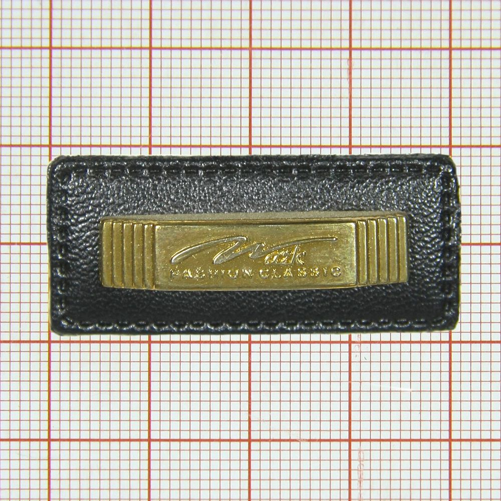 Лейба кожзам Mark Fashion Cl. 40*18мм черная, металлическая пластина Gold, шт. Лейба Кожзам