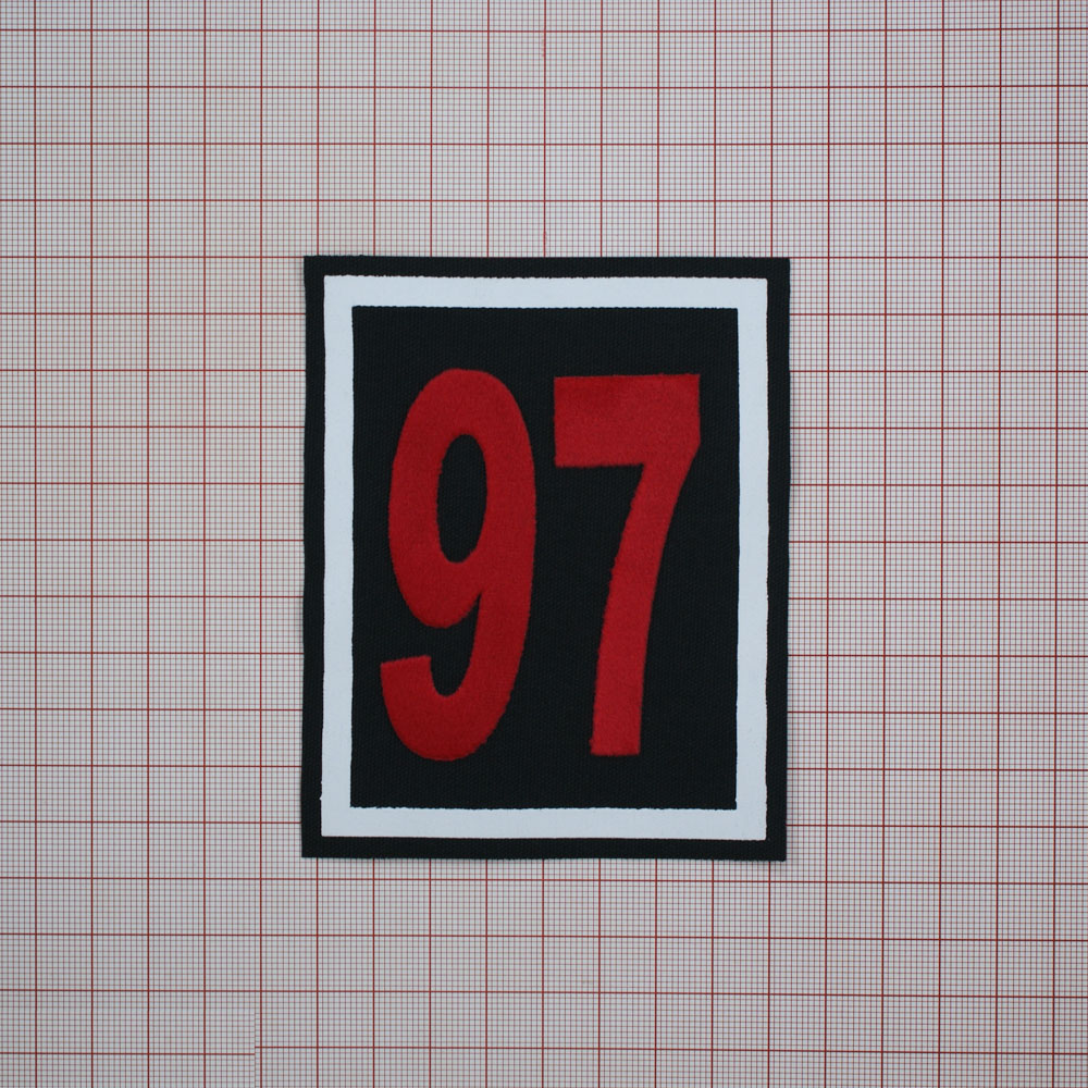 Нашивка тканевая 97  8,7*10,5см черный, белый, красный, шт. Нашивка Вышивка, Ткань