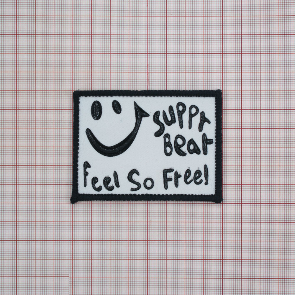 Нашивка тканевая Suppa Bear 8*6см, бело-черная. Нашивка Резиновый Конгрев