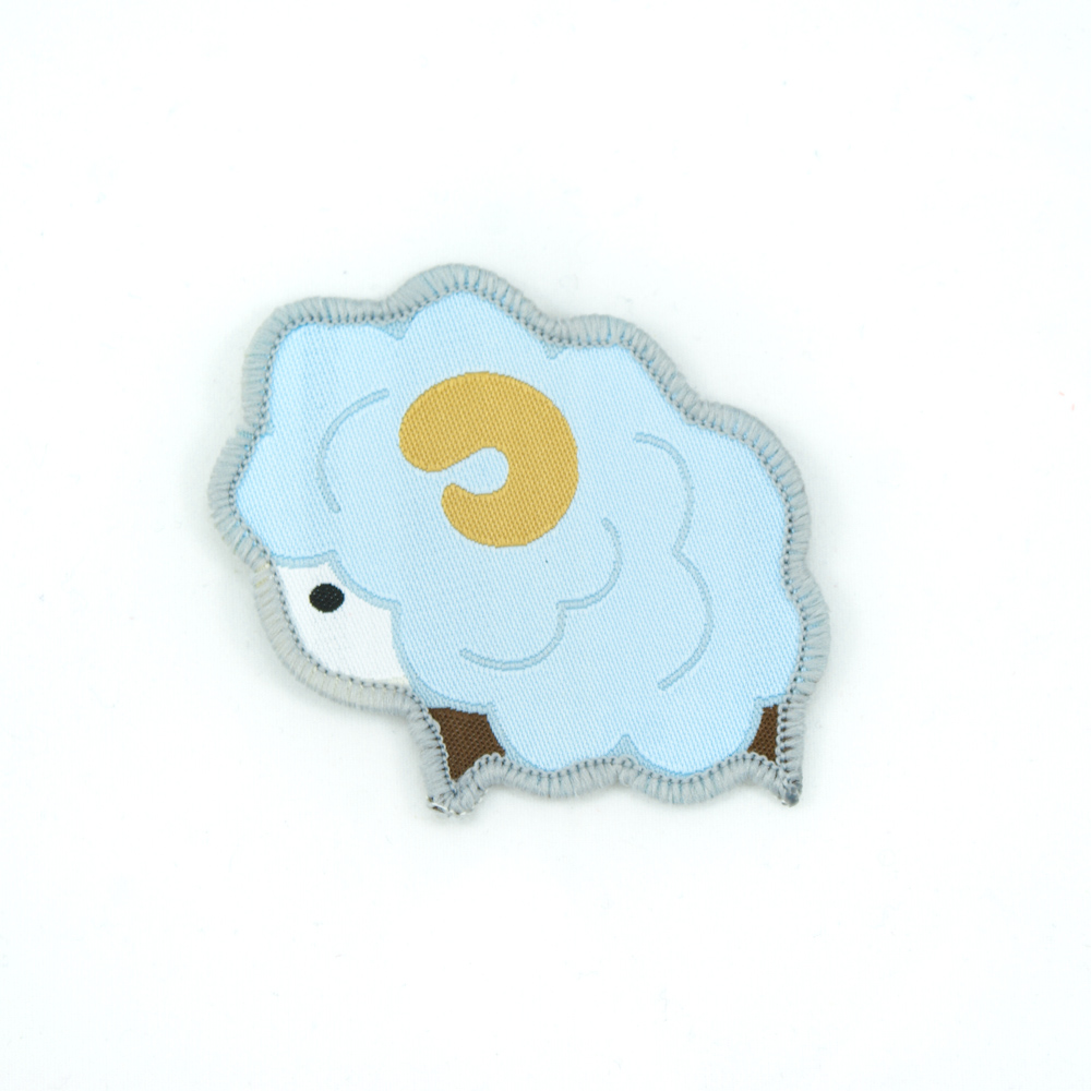 Нашивка тканевая Барашек 65х52мм, с оверлоком /atkisatin/, шт. Нашивка Детская
