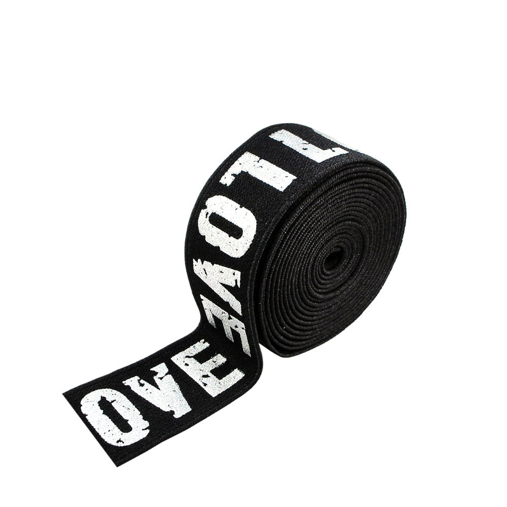 Резинка накатка LOVE серебряная 3см черная, ярд. Резинка