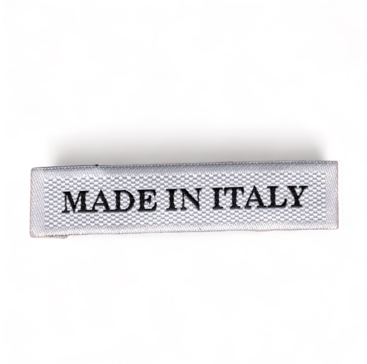 Этикетка тканевая Made in Italy 1,5см белая и черный лого /рельефная, 70 atki/, шт. Вышивка / этикетка тканевая