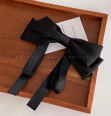 Аппликация тканевая пришивная Бант, 16*17см, черный, шт. Аппликации Пришивные Цветы Банты