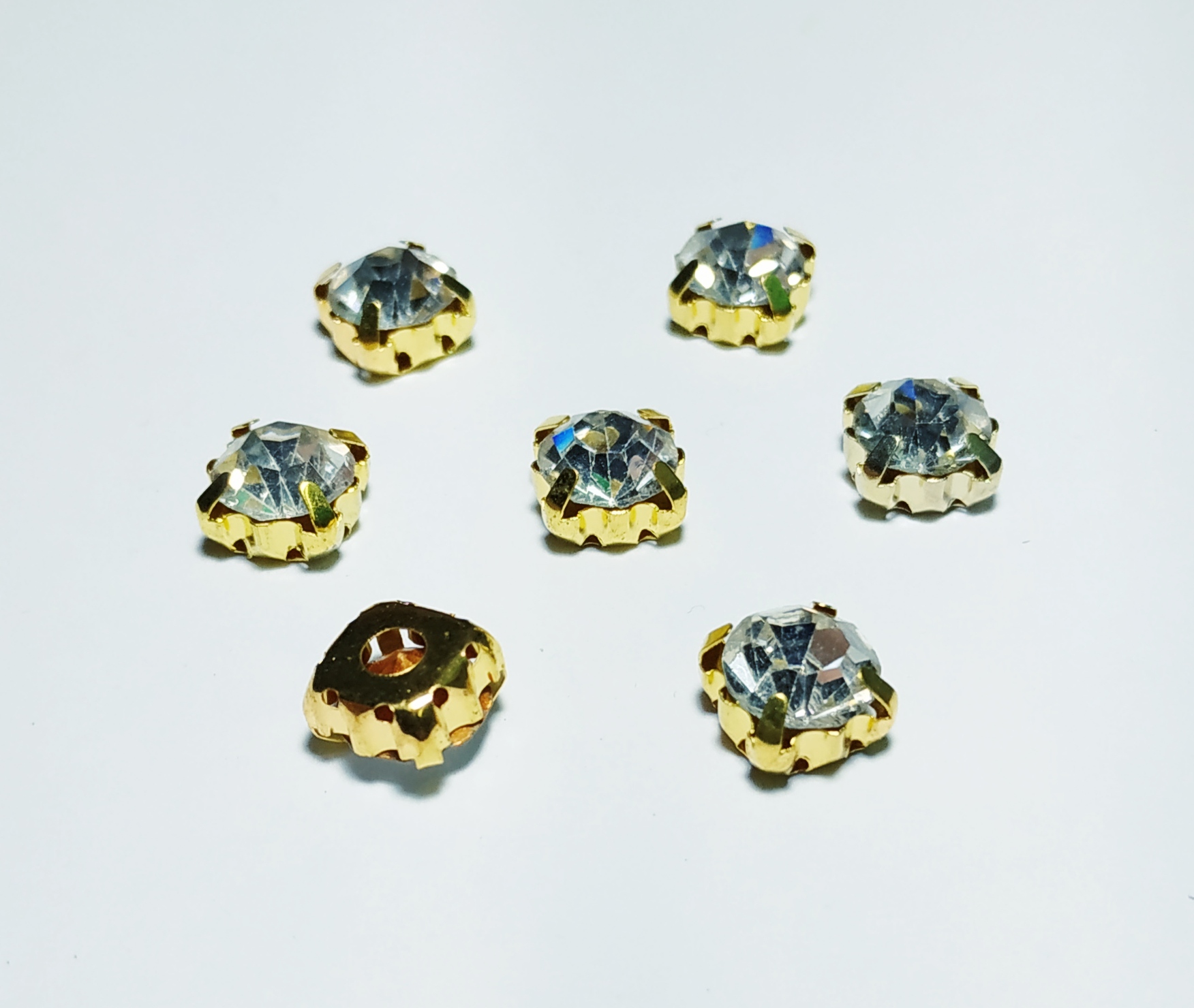 Стразы пришивные GOLD белый камень №40 (8мм), шт. Стразы пришивные