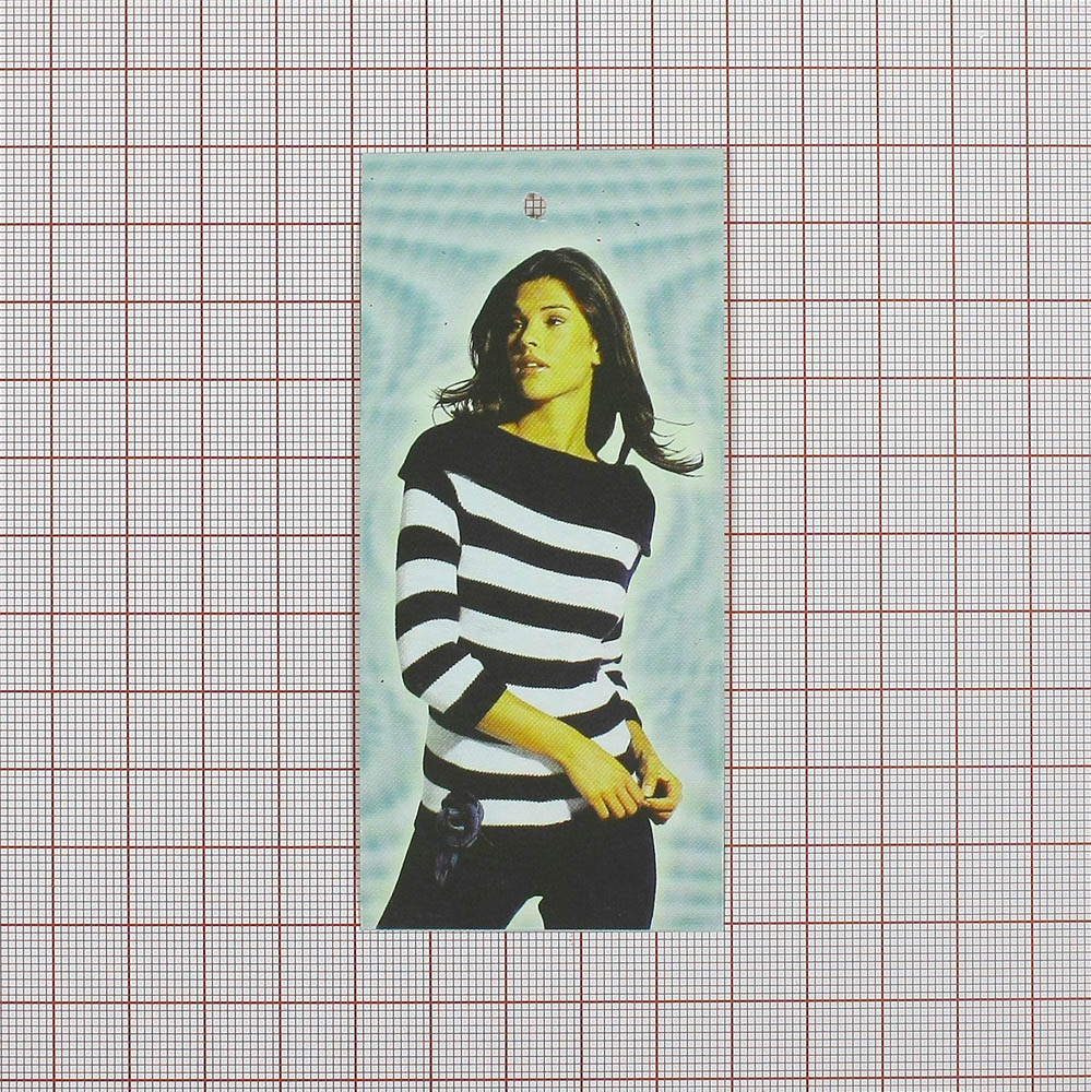 Этикетка бумажная For woman (в свитере). Этикетка бумага