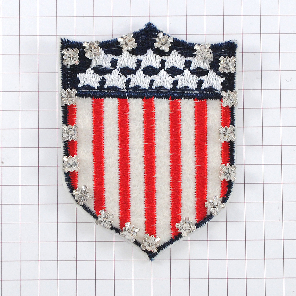 Аппликация декор декор № 23 герб USA (войлок), стразы в металле, шт . Аппликация Декор