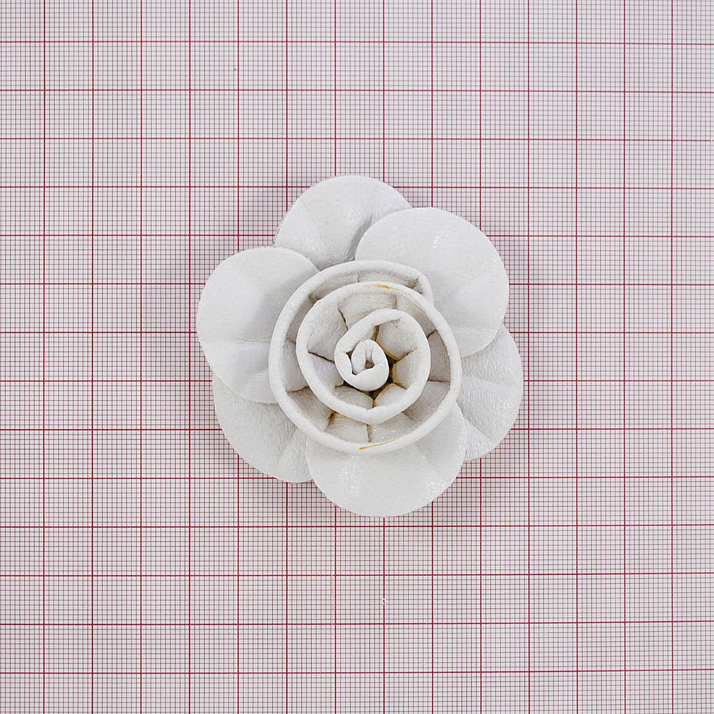 Аппликация декор обувная F-5529 Роза белая, кожа, шт. Аппликации Пришивные Цветы Банты