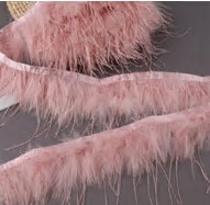 Перья в рулоне, розовый, ярд. Перья