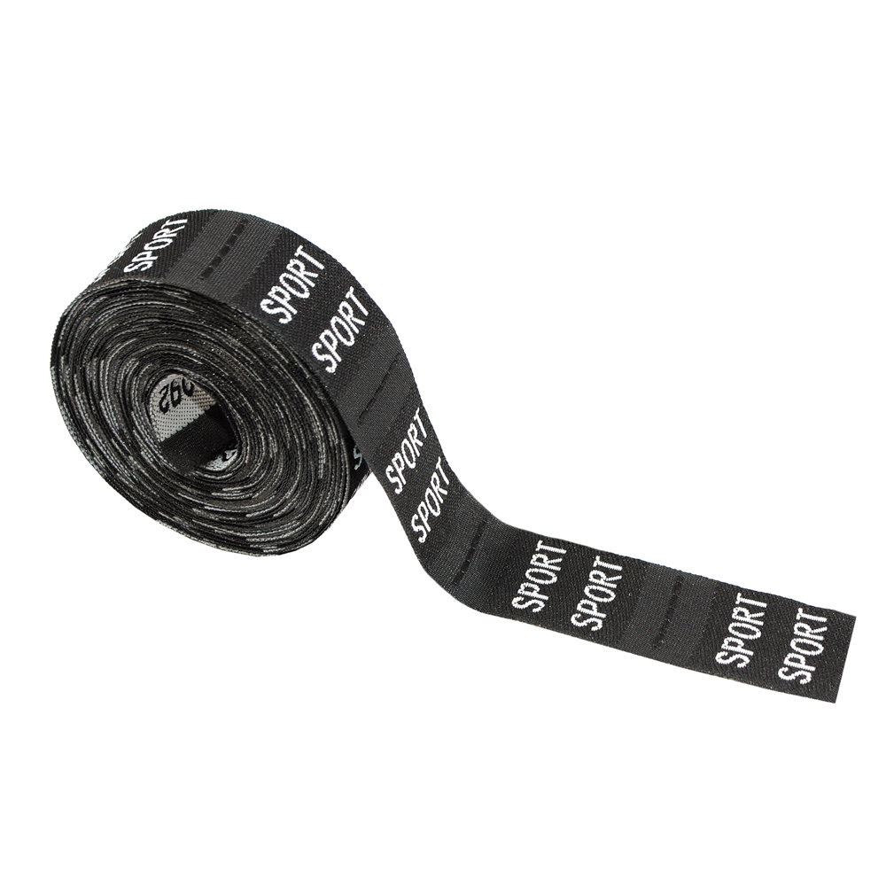 Этикетка тканевая вышитая Sport  № 2 /флажок/ черный 3,0*1,8см. Вышивка / этикетка тканевая