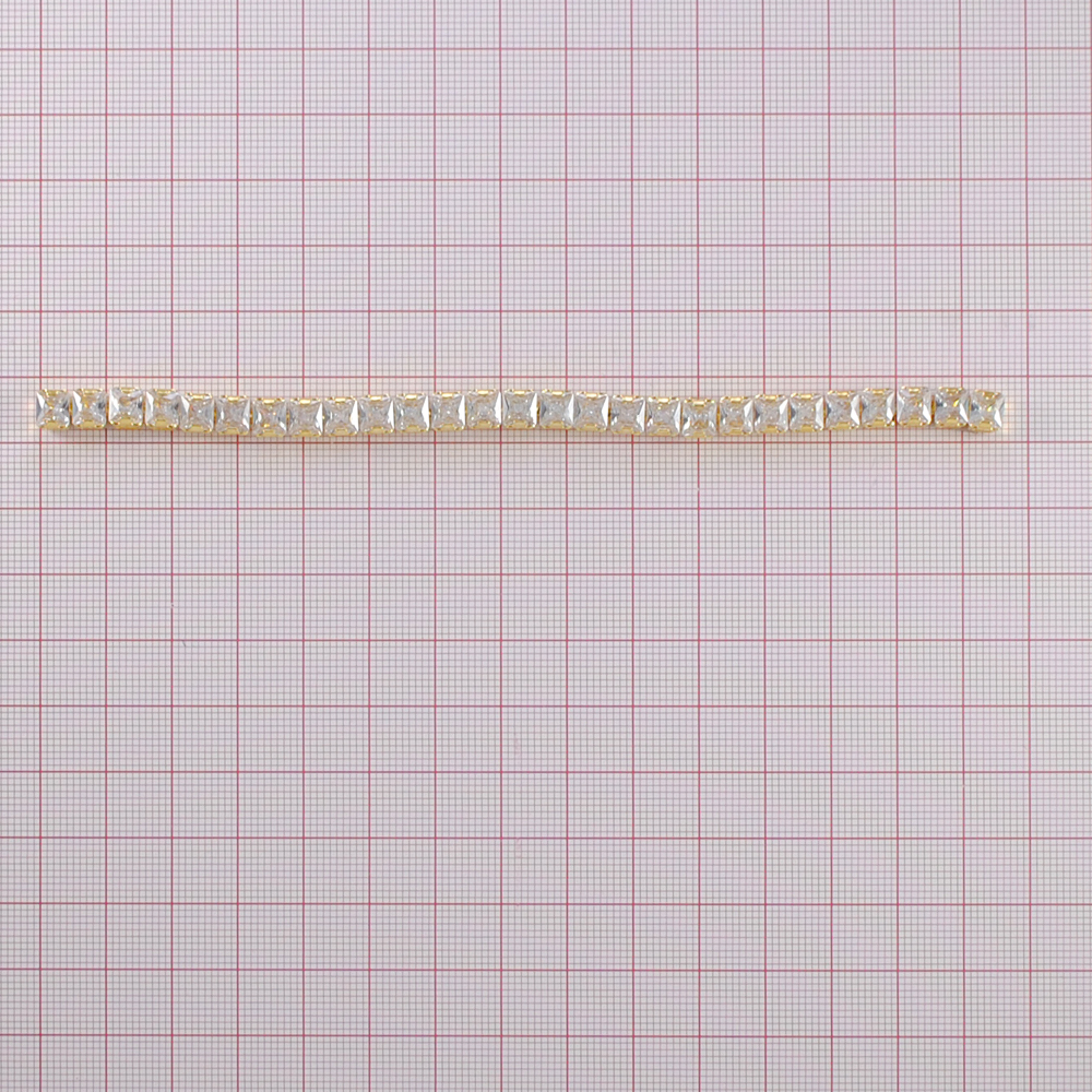 Тесьма стразы, один ряд, 5*5мм, золото, белый, ярд. Тесьма из страз