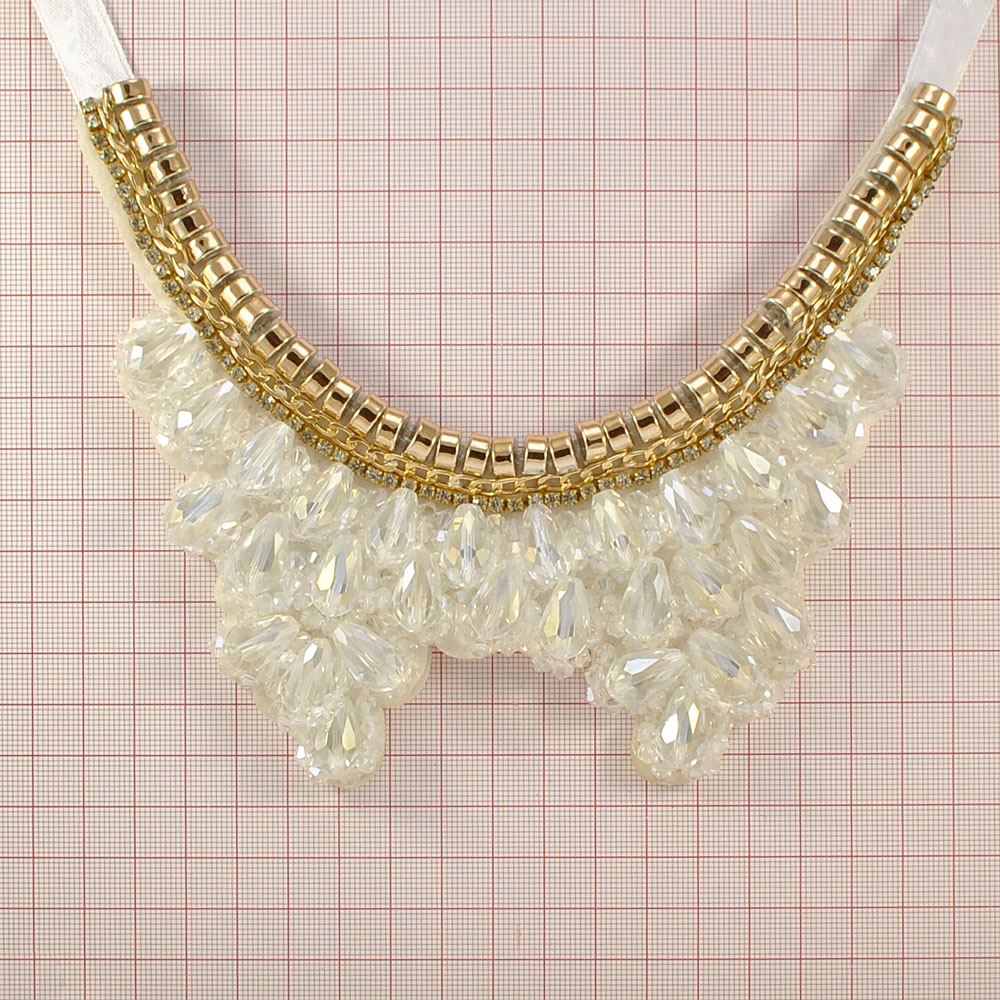 Воротник белый войлок, gold, прозрачные бусины, белые камни, шт. Воротники