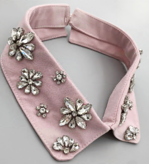 Воротник с цветами из белых камней, светло-сиреневый, шт. Воротники