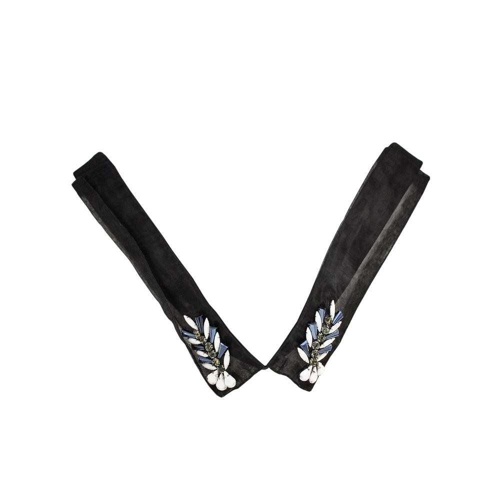 Воротник HY-028 черные, black diamond, пластик белый, синие камни, шт. Воротники