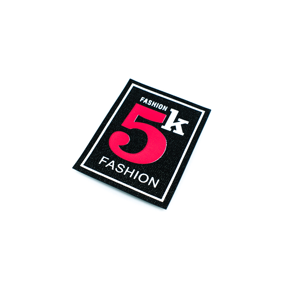Нашивка резиновая FASHION 9*7см черный, белый, красный, блестки, шт. Лейба Резина