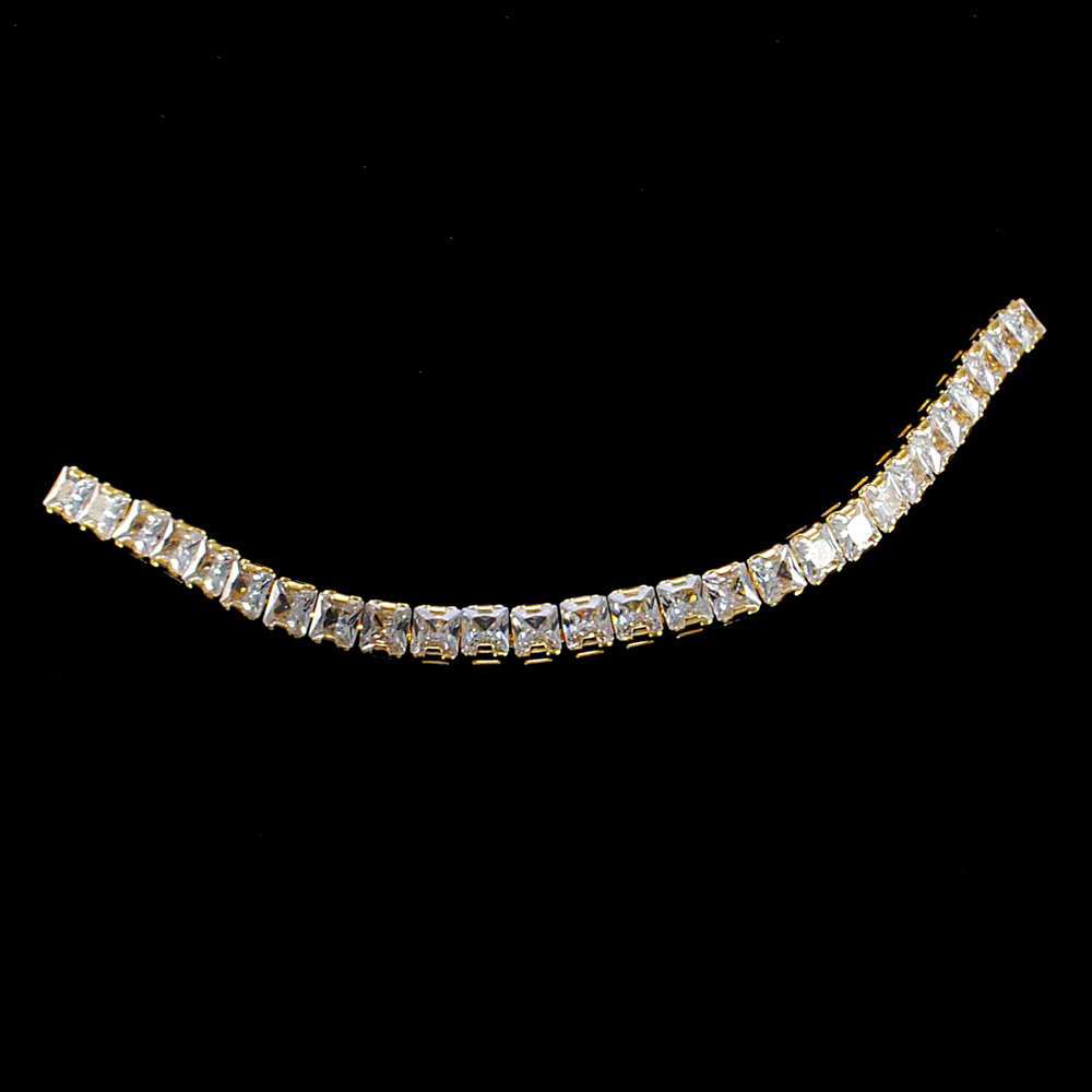 Тесьма стразы, один ряд, 5*5мм, золото, белый, ярд. Тесьма из страз