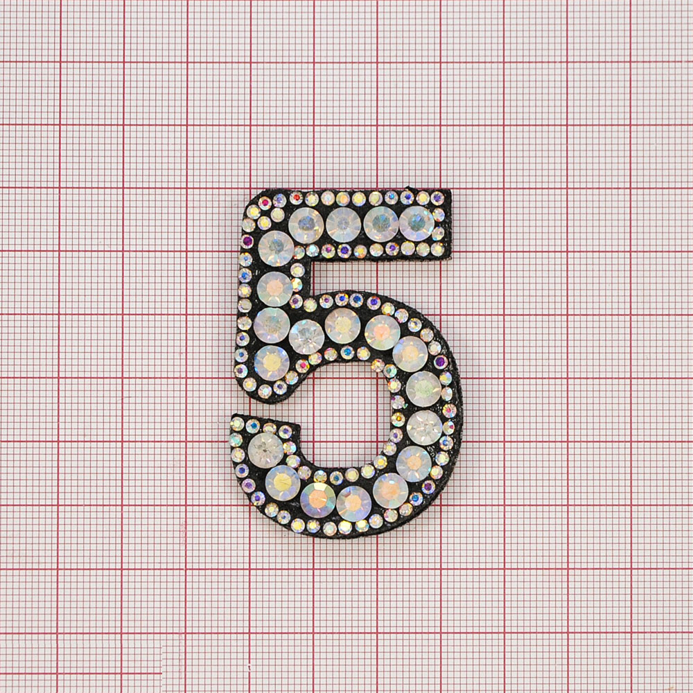 Аппликация клеевая стразы 5-ка, 5,5*3,5 см, черн., камни белый хамелеон, шт. Аппликации клеевые Стразы комб.