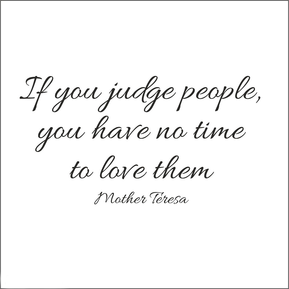 Термоаппликация №13-2 If you judge people… (текст) черный 82*155мм, шт. Термопереводки Надписи