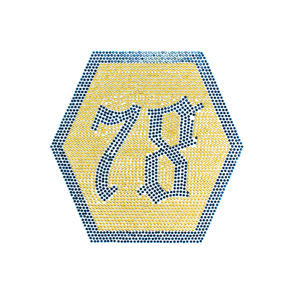 Термоаппликация из страз Сота 78 13,5*13,5см, черный, золото, шт. Аппликации клеевые Рисунки из страз