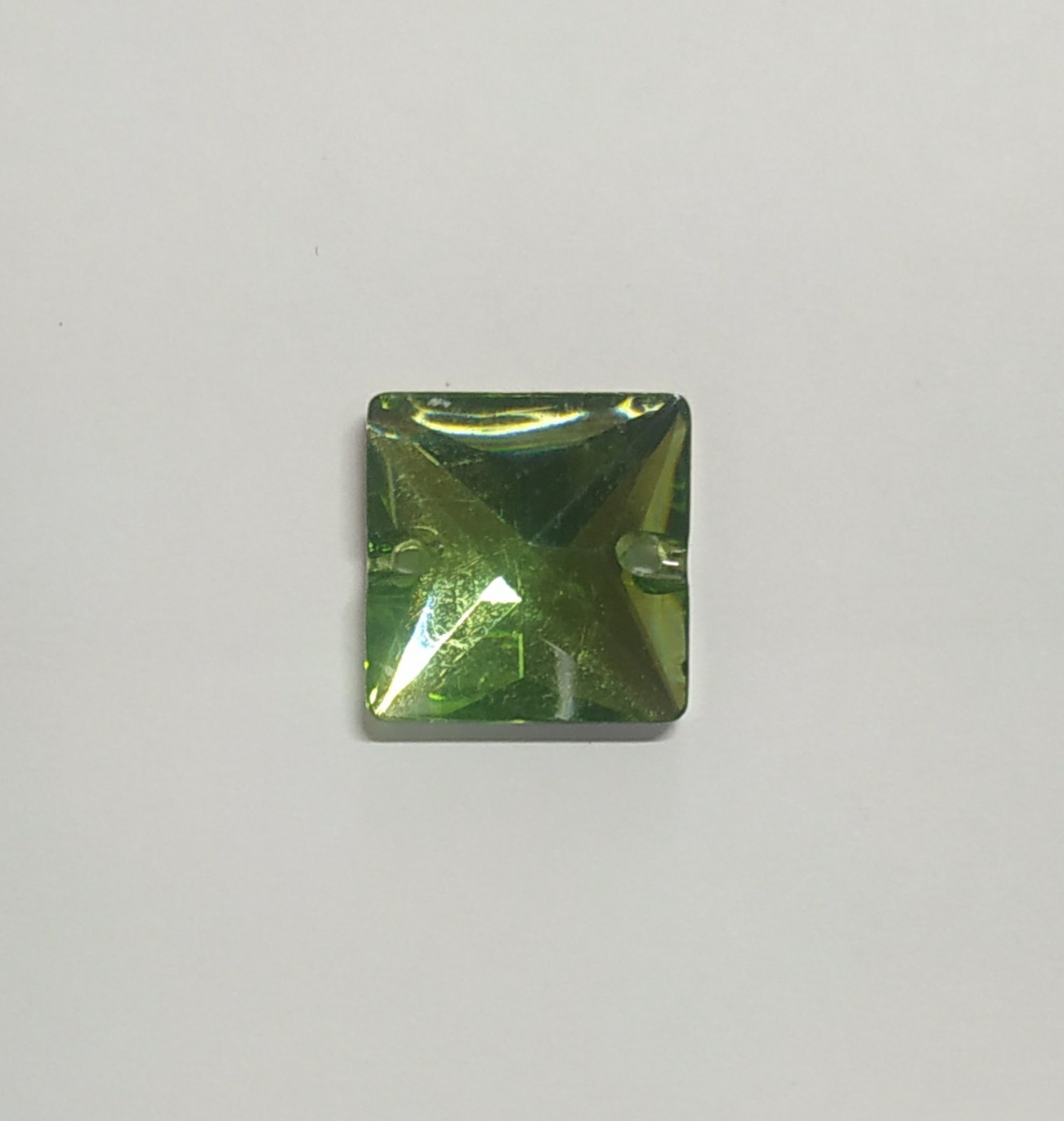 Стразы пришивные квадрат 15мм зеленый Кристалл, шт. Стразы пришивные