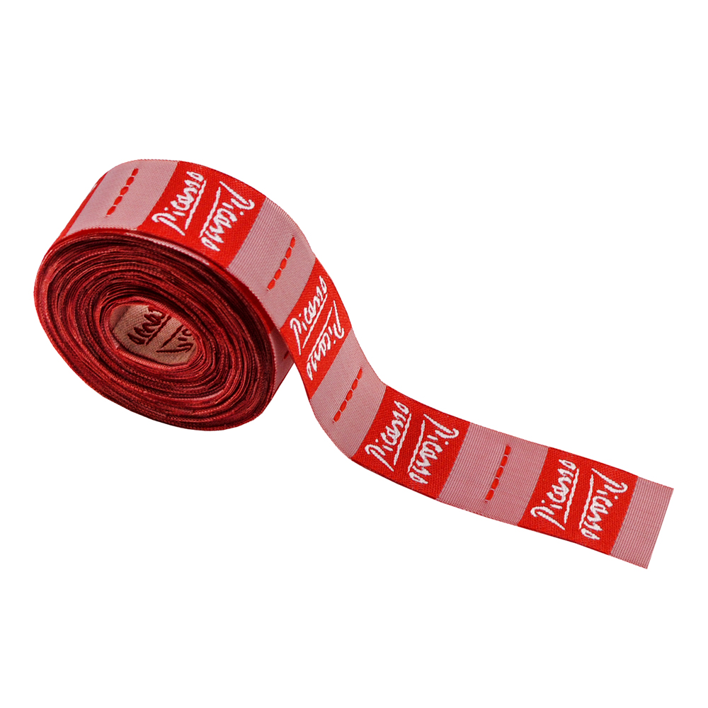 Этикетка тканевая вышитая Picasso 2см/флажок/100м. Вышивка / этикетка тканевая