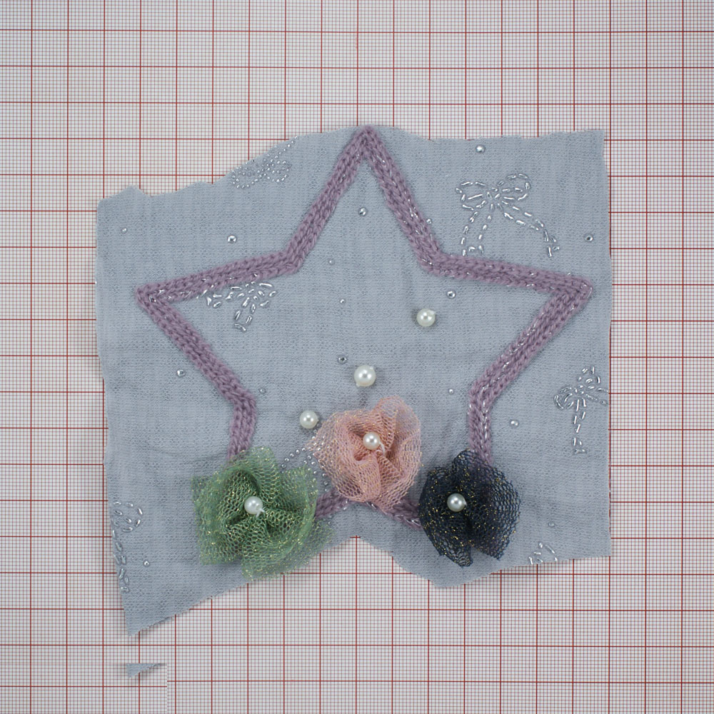 Аппликация кружевная пришивная Звезда и 3 банта 12,5*14,5см серый, сиреневый, черный, оранжевый, зеленый, перламутровые бусины, шт. Аппликации Пришивные Кружевные Вязаные