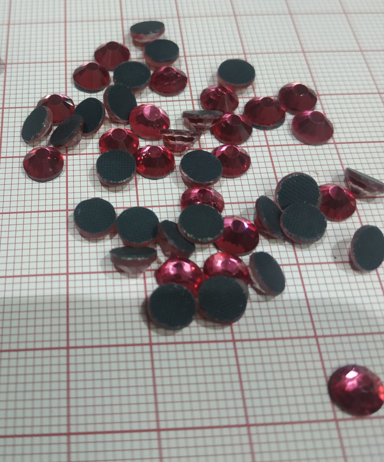 SW Камни клеев. SS30, розовый (Rose MC106), 1 уп/ 7200 шт. Стразы стекло до 1000-50 гросс