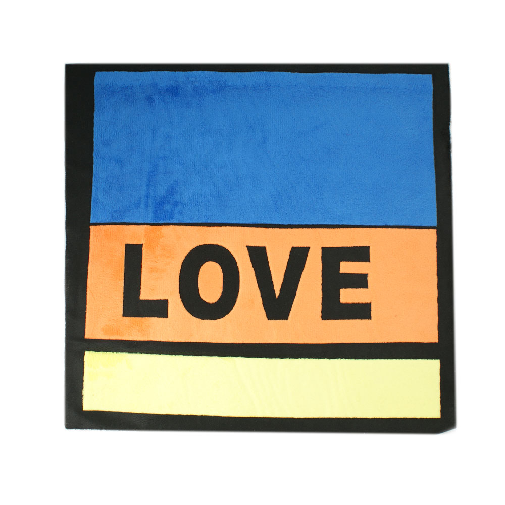 Аппликация пришивная LOVE велюр, 27*26см черный, желтый, оранжевый, синий, шт. Аппликации Пришивные Постер