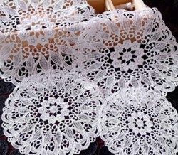 Аппликация пришивная кружева, 20см, белый. шт. Аппликации Пришивные Кружевные Вязаные