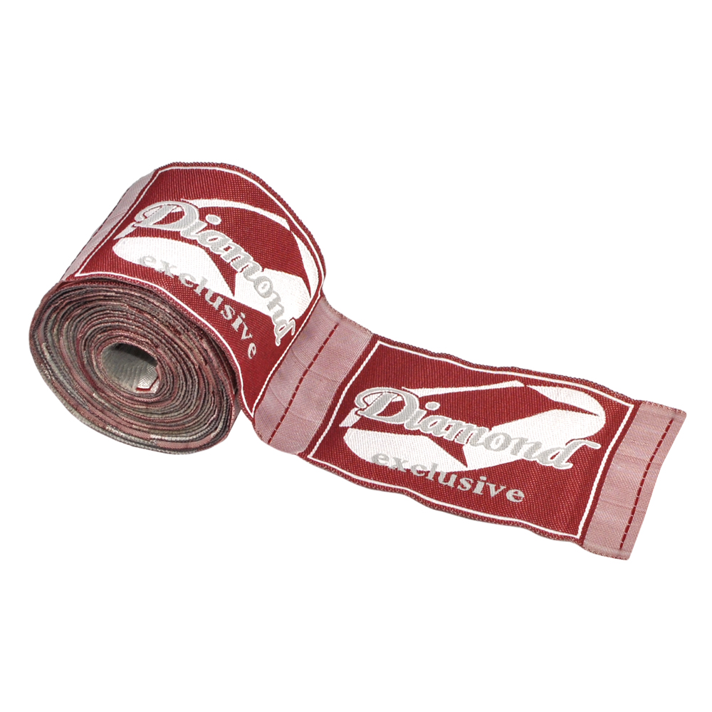 Этикетка тканевая вышитая Diamond бордо, 5см. Вышивка / этикетка тканевая